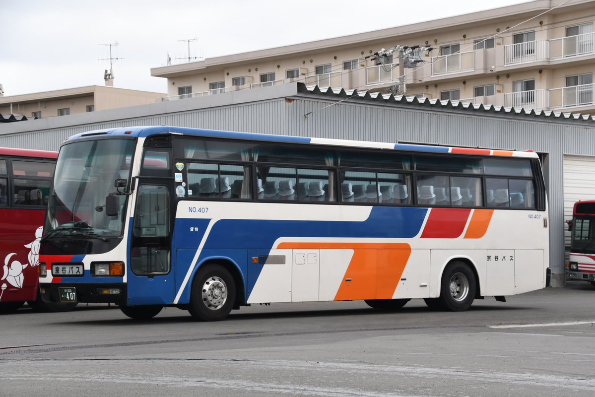 にとする tweet media