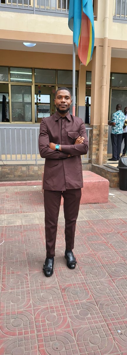 Monsieur Bana01 tweet media