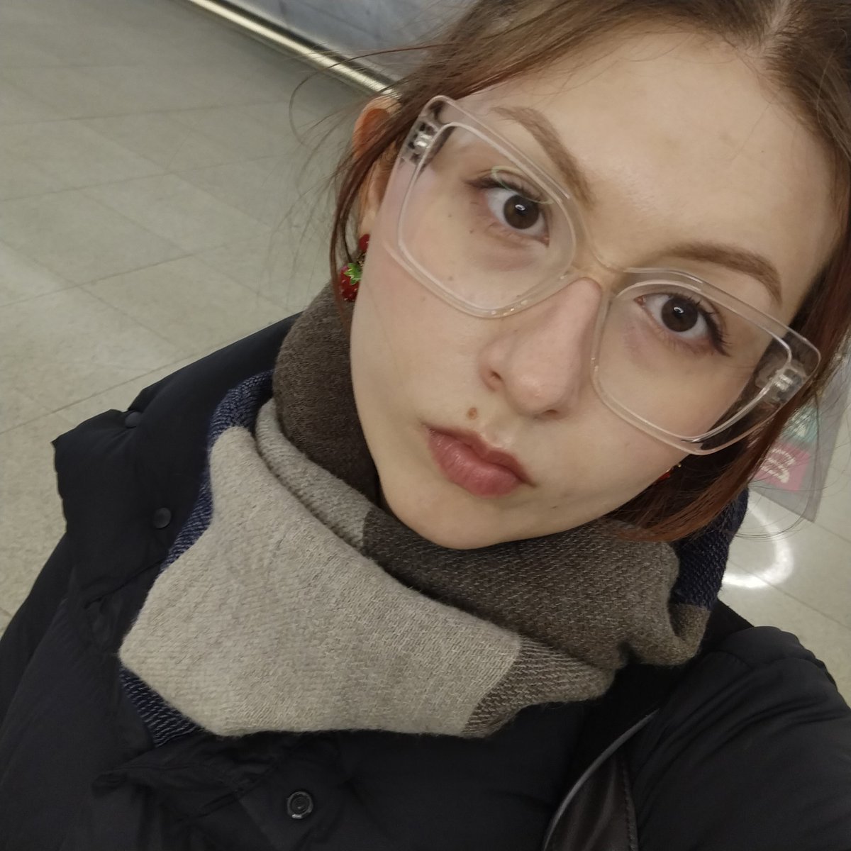 ✎ móna tweet media
