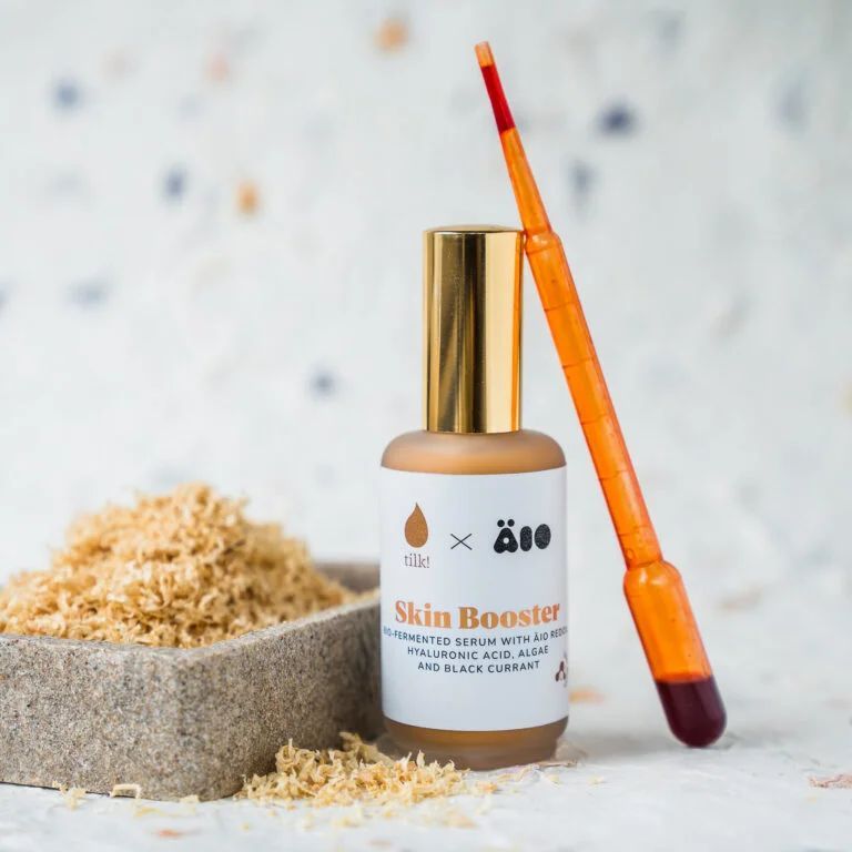 RenewableCNews's tweet image. ÄIO and tilk! launch first commercial skincare product powered by ÄIO’s bio-fermented RedOil! renewable-carbon.eu/news/?p=175889 #bioeconomy #biotechnology #cosmetics #skincare #RenewableCarbon