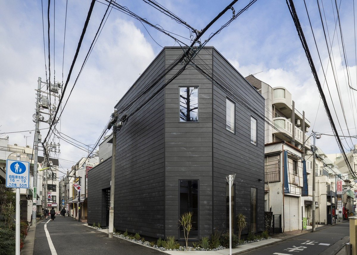 Casamia_Club's tweet photo. 弊社開発のデザイナーズビル、ついに完成です✨

▼竣工のお知らせ
https://t.co/WaMBcT3ORy

▼物件特設サイト
https://t.co/WPLHVzQzVq

✨小田急線「経堂」駅　徒歩2分
✨農大通りから中に入った《裏経堂》
✨ワンフロア・ワンテナント【限定2フロア】

竣工写真が素敵なんです。ぜひご覧ください❣ https://t.co/FeA5wEjEFj