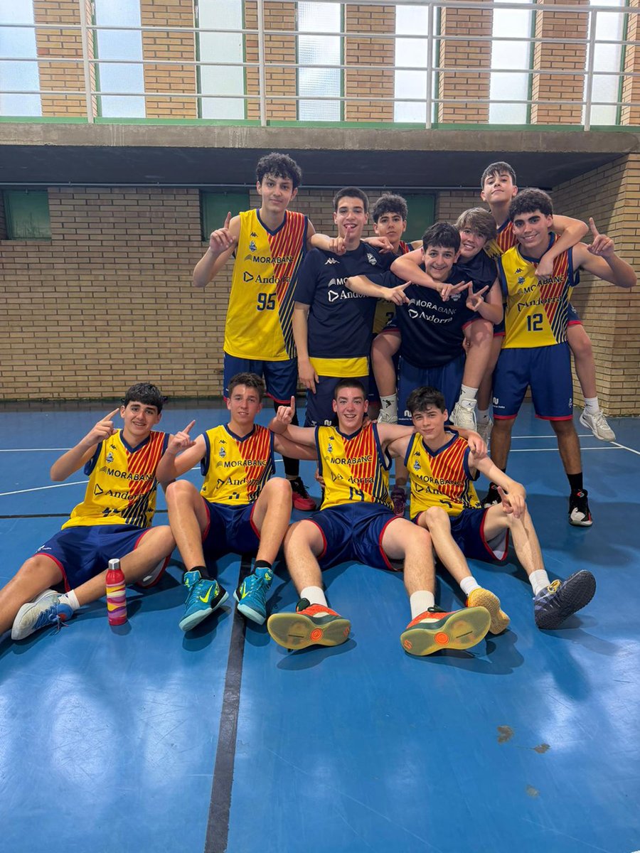 morabancandorra's tweet photo. 🏀 𝗟𝗔 𝗕𝗔𝗦𝗘
🔥 𝘌𝘭𝘴 𝘳𝘦𝘴𝘶𝘭𝘵𝘢𝘵𝘴 𝘥𝘦𝘭 𝘤𝘢𝘱 𝘥𝘦 𝘴𝘦𝘵𝘮𝘢𝘯𝘢

Categoria: Cadet ABAST
🔵 CB Tarragona 1 85
🏔️ Cadet Femení 33

🟠 CB Peña Fragatina 58
🏔️ Cadet Groc Ferreteria Principat 79

🏔️ Cadet 2011 GSD Academy 76
🟢 CB Salt U15 Verd 55

#BaseBCA #NomesAqui #MaiPor