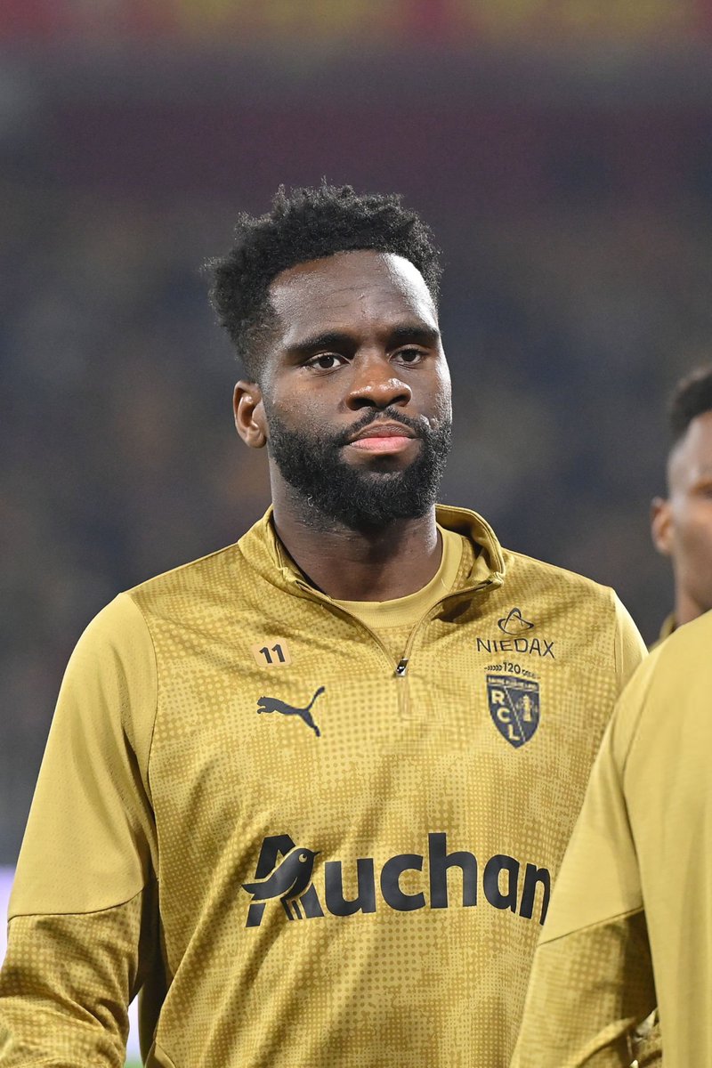 Vibes Foot tweet media