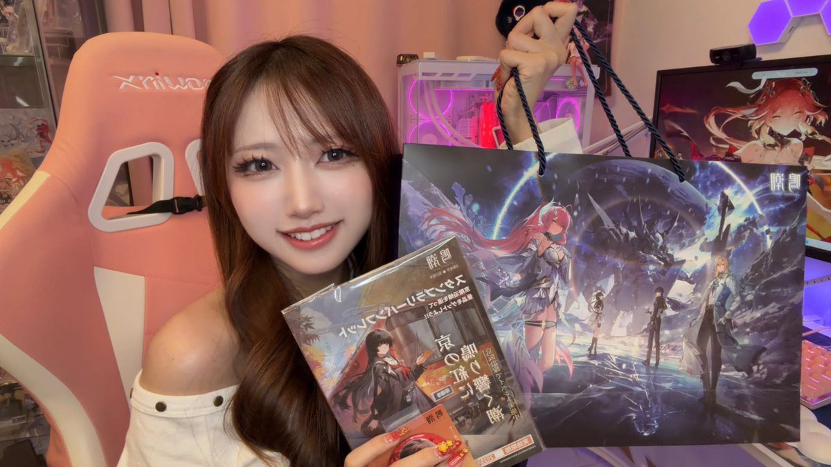 Remutarosu's tweet image. サムネの表情差分🙂💖

#streamer #配信者 #女性配信者