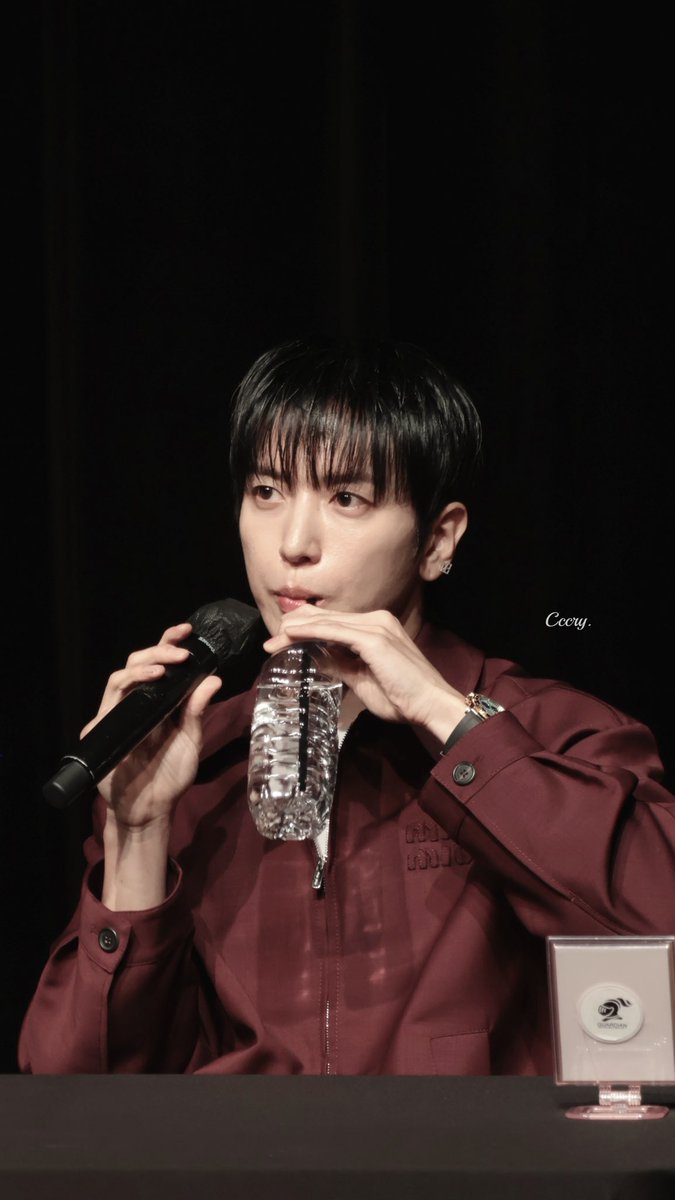 Crystal.yh tweet media