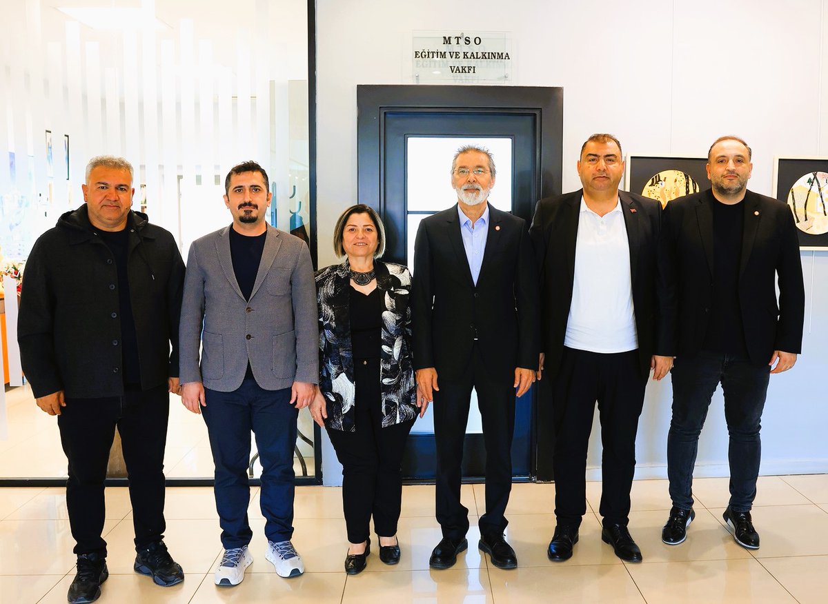 MEUSEM33's tweet photo. MEÜSEM Müdürü Prof. Dr. Emine Yılmaz Bolat ve Merkez müdür yardımcısı Dr. Öğr. Üyesi Bilal Özel, 20 Nisan Pazartesi günü Mersin Ticaret ve Sanayi Odası Eğitim ve Kalkınma Vakfına iadeyi ziyarette bulundu.
https://t.co/r3wYEzJxtG https://t.co/uRKySqkgMd