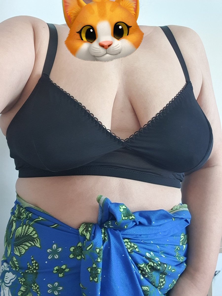 ฮิฮิ หมีสีชมพู😉 tweet media