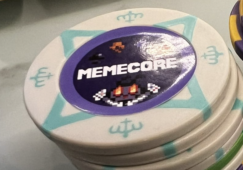 ACe43211 tweet media