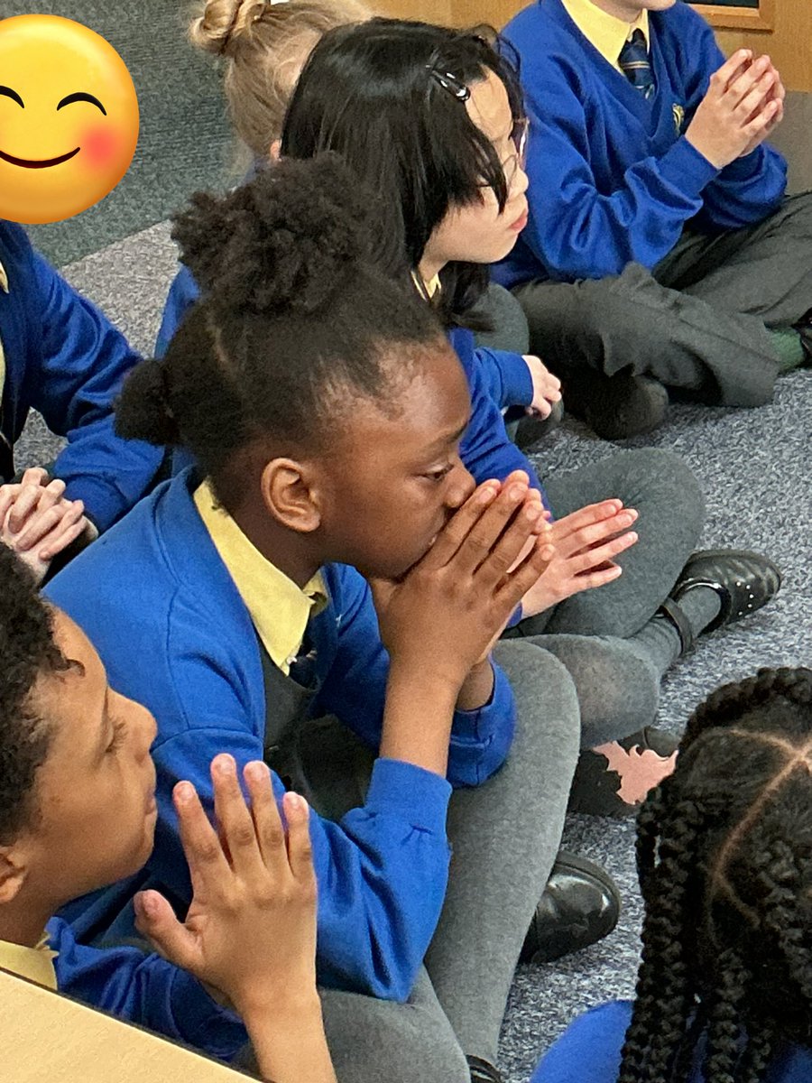 StMaryB17's tweet image. #Y4 were thinking about times when Jesus walked with us even when we didn’t realise like He did with the disciples walking to Emmaus. #Prayer