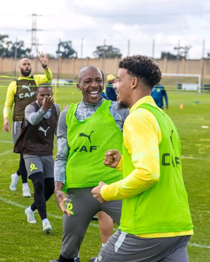 Commander!!! tweet media