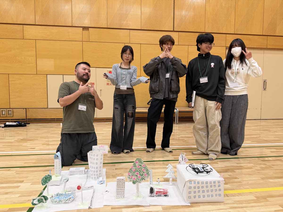 IotTtc's tweet image. B、C、Eチーム発表、お疲れ様でした。
とてもハキハキして、発想も寸劇も素晴らしかった。ぜひこれからの学習に活かしてください

#フレッシュマン研修 #IoT #専門学校東京テクニカルカレッジ