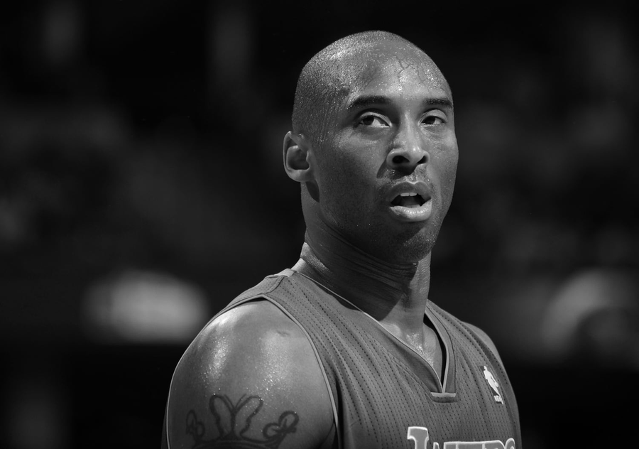 “El mayor error que cometemos en la vida es pensar que tenemos tiempo”.

—Kobe Bryant