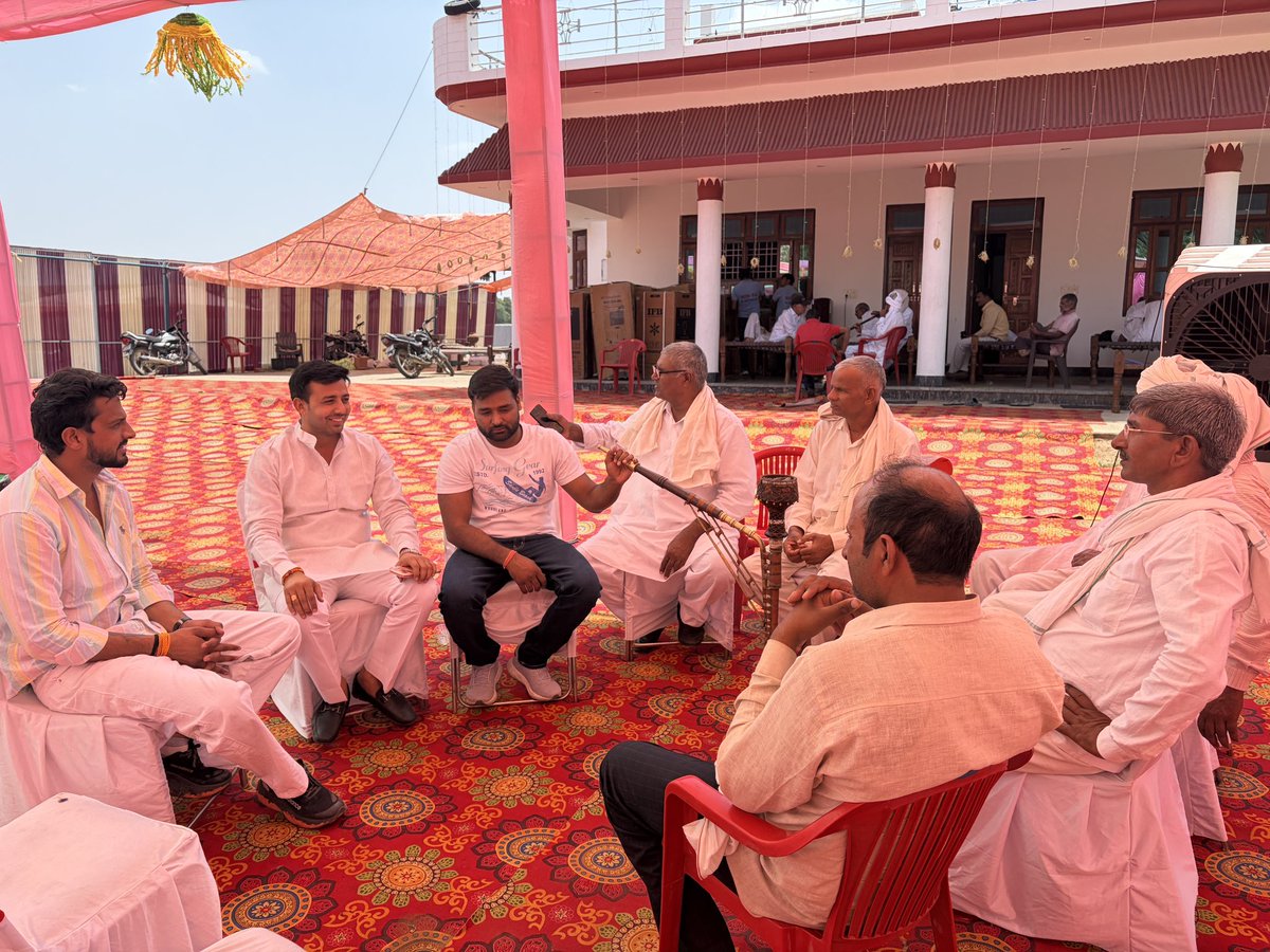 ravindrapatel84's tweet photo. आज किशनगढ़ बास में अपनों के विभिन्न शादी समारोह में शामिल हुआ !!

आपके बीच आकर हमेशा मुझे नई ऊर्जा मिलती है।🙏
@BJP4Rajasthan https://t.co/PC8bdHm8Qx