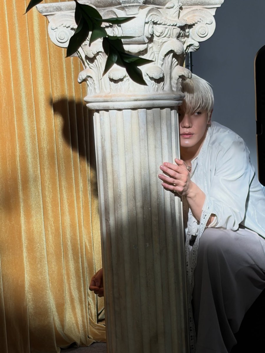 taeyong pics tweet media