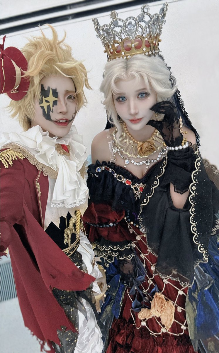 去年の中国の公式マリー様🪞
日本語でカワイイ〜って言ってくれてお優しくて麗しくて…
今思えば星の王と血の女王でいい感じ🍷💫