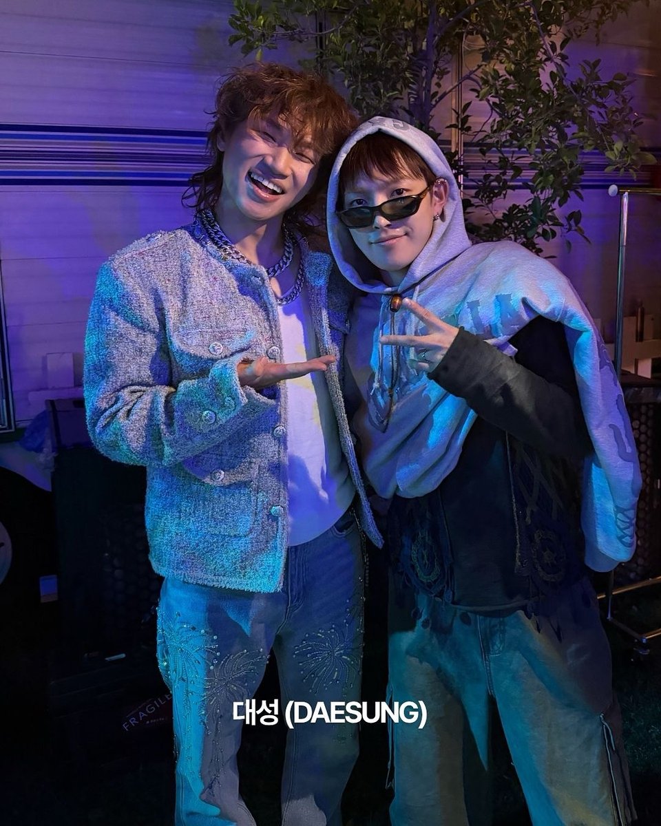 テソンと
ホンジュン ❣️❣️❣️
微笑ましい☺️