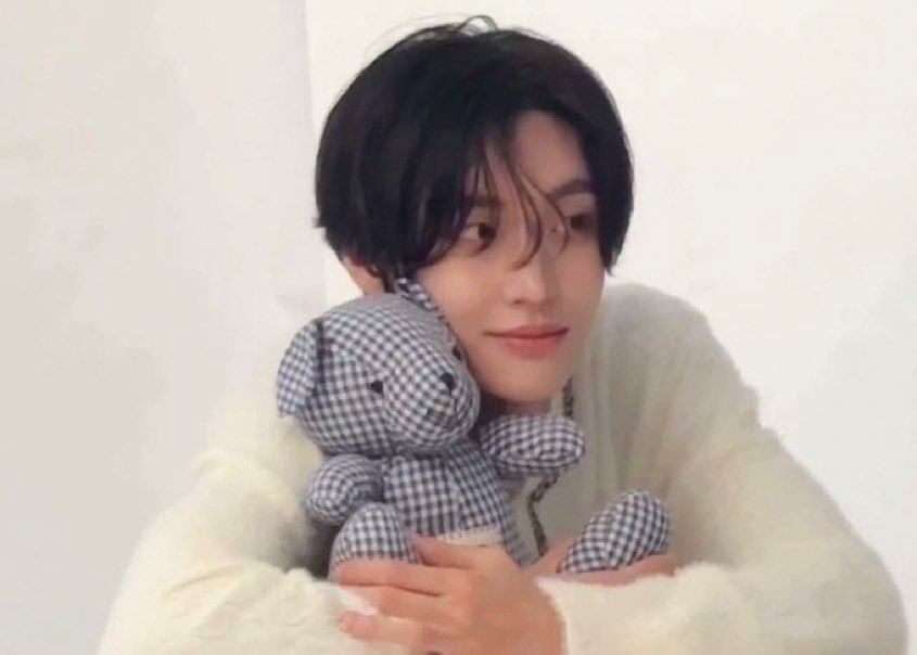 bibi 🎀 tweet media