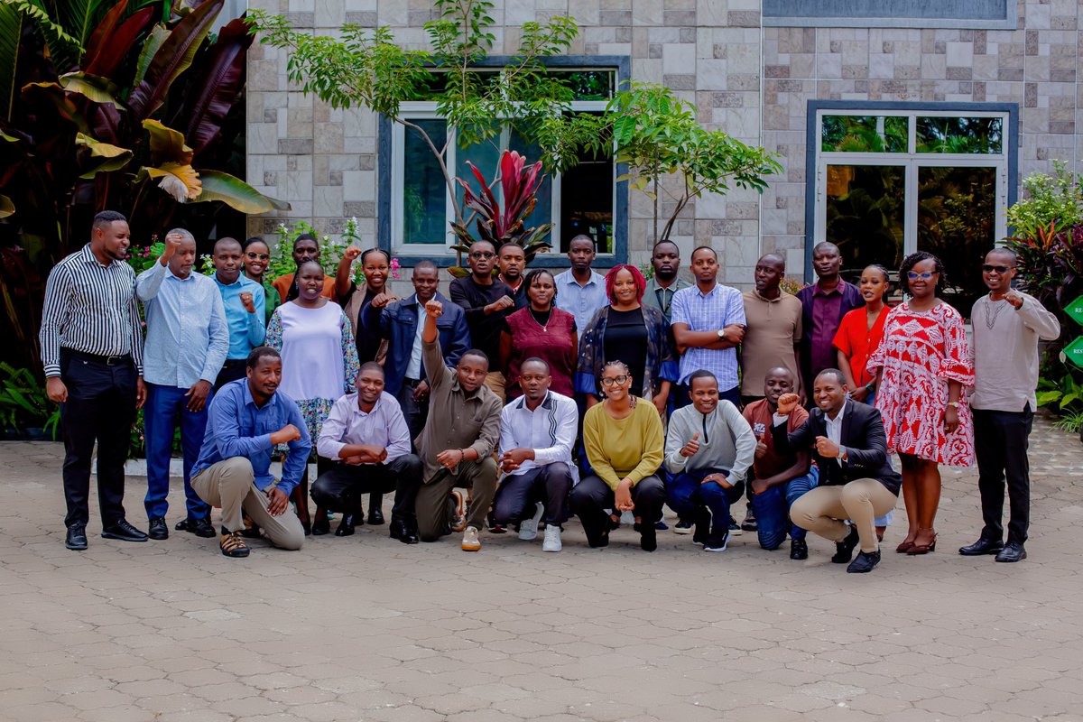 RBI_rw's tweet photo. Big week🍀☘️🌿: TerraFund cohort 3 Kick off☘️ RBI is excited to join TerraFund’s Cohort 3 launch, Apr 21–May 5, 2026 🌱
We’re partnering with #RCCDN & #GLR to restore 400ha in Rutsiro District/Rwanda #RestoreLocal #ClimateAction #LandRestoration.
RBI is in! Teaming up with RCCDN & GLR to restore 400ha in Rutsiro District, Rwanda. Let’s grow 🌳 @WorldResources @onetreeplanted @restoreforward