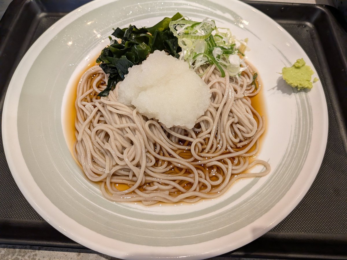 niyan0's tweet photo. 辛味大根おろしそば食べた！！鼻に抜ける辛さが想像以上でパンチあったぁ！！爽やかな辛味が美味かった👍️＃しぶそば https://t.co/NIIzb93bR0