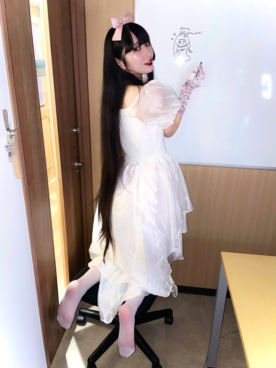 Himari Tsukishiro 月城ひまり tweet media