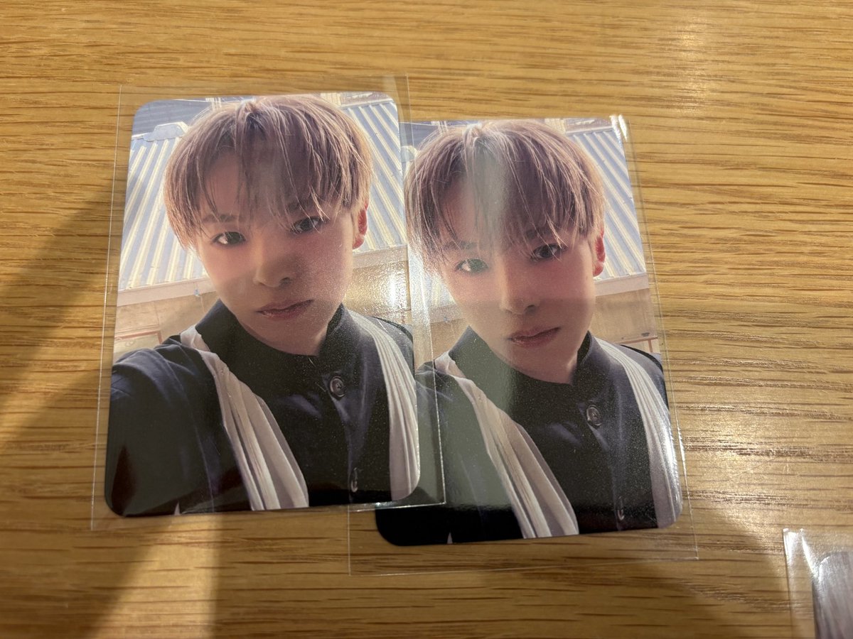 세븐일레븐 럭드 교환
유우시 -> 리쿠
종각역 주변 카페에 있습니다 !! 연랃주세요!!