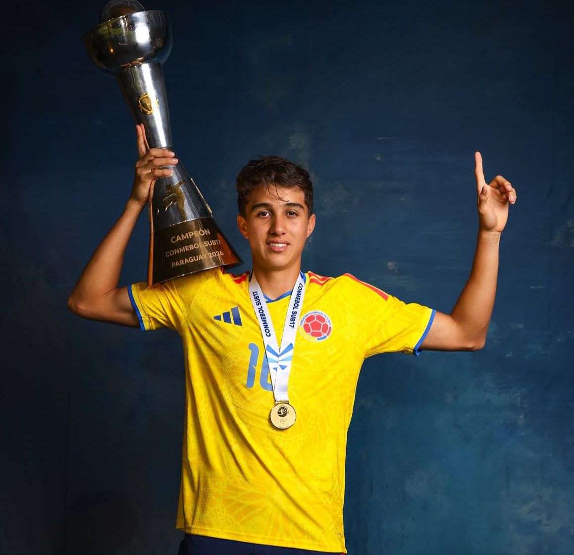 Bayern want Colombia U17 attacking midfielder Samuel Martínez (17). Within the club, he's being compared to Kaká. Arsenal and Tottenham have joined Bayern in the race for Martínez, amidst his title winning performance in the U17 South American Championship [<a href="/kessler_philipp/">Philipp Kessler</a>]
