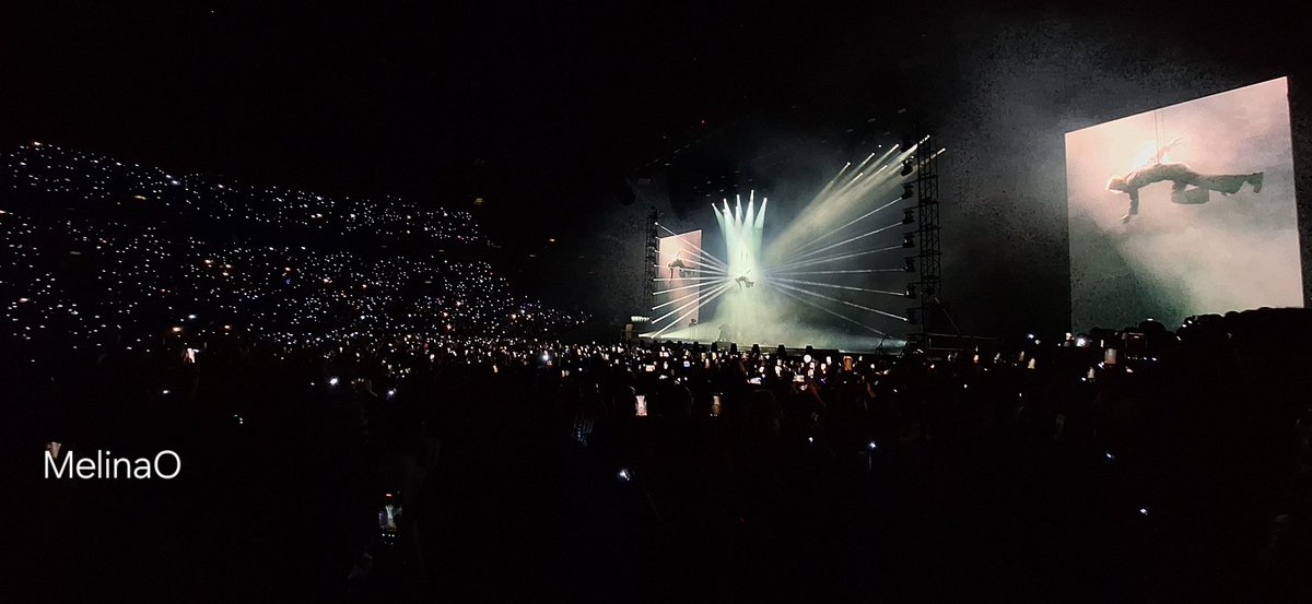 KimMelina's tweet image. Fue un gran show, lo disfruté tanto ❤️ lloré, reí, grité, me emocioné... valió cada momento.
Espero que hayas disfrutado tanto como nosotros @JacksonWang852  que el público mexicana siempre viva en tus recuerdos 🤗
#MagicMan2inMéxico #JacksonWang #concert