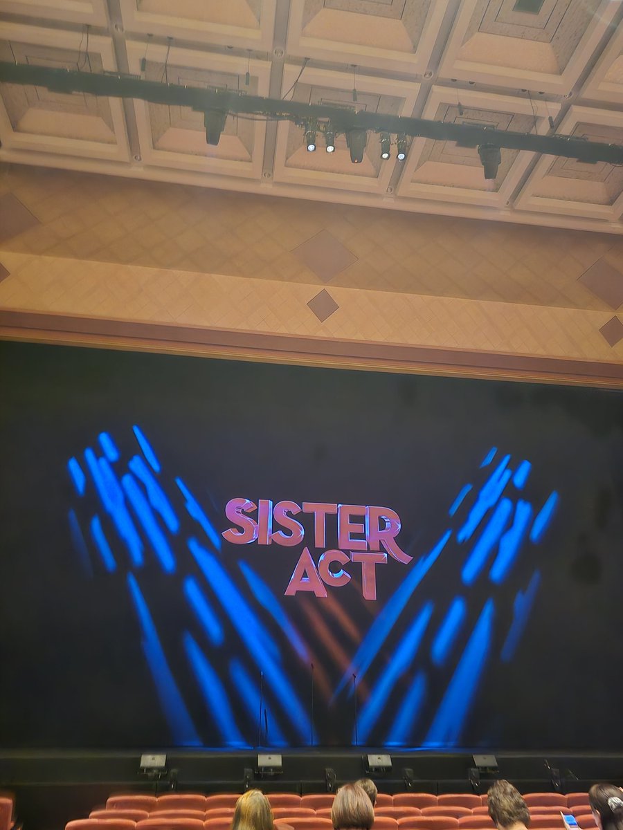 明治座
久々の咲ちゃん楽しみ♡