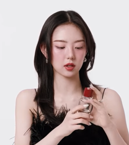 아이돌 향수 손민수 tweet media