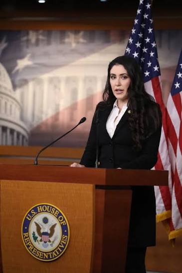 Victoria tweet media