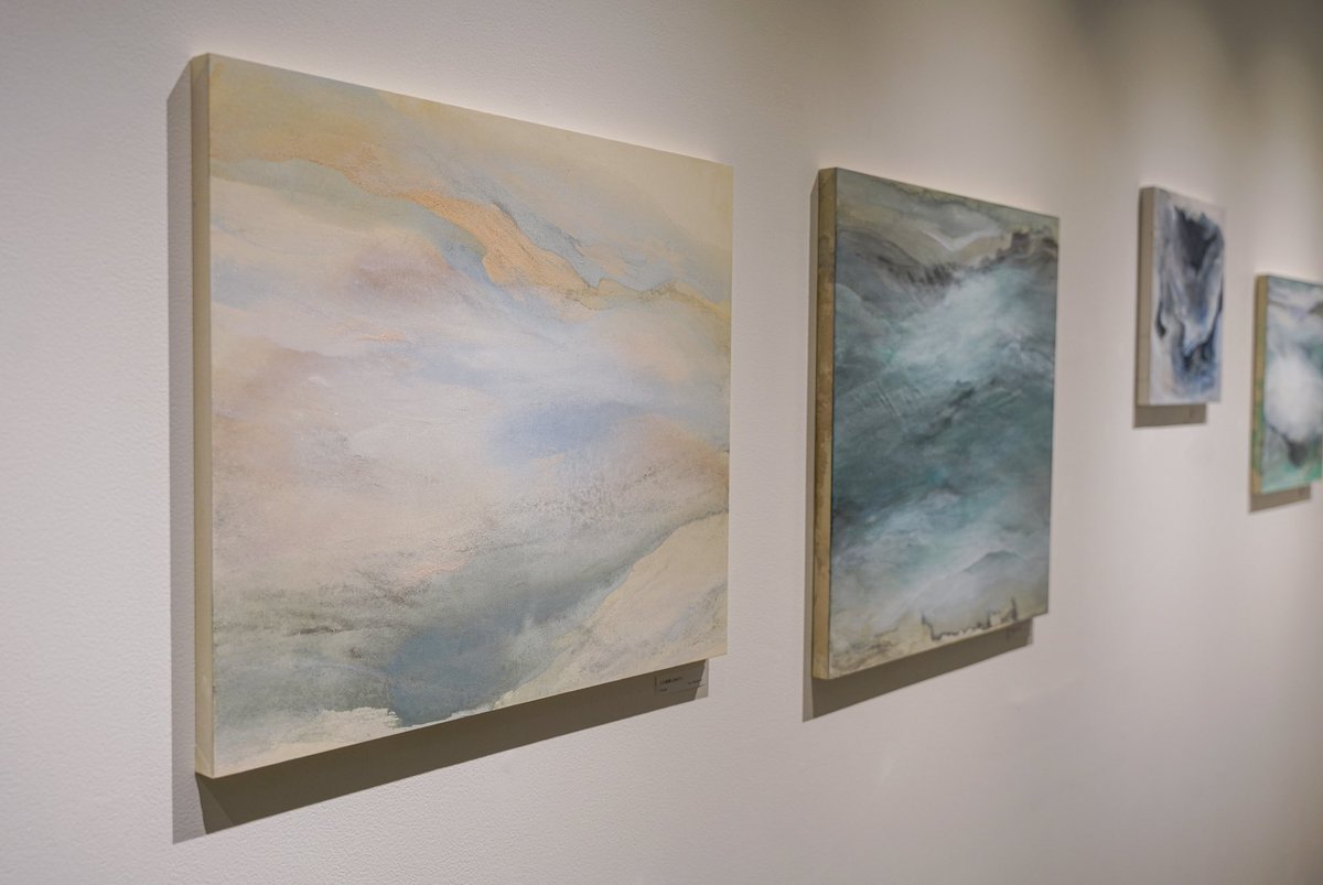 saorimasu's tweet photo. 今日から後半週、日曜日までの開催です。
__

増田沙織展 記憶の地表 / Surface of Memory
2026.4.14(火)～4.26(日) ※月休
15:00-21:00 ※最終日～20:00

Gallery Café 3 
〒166-0003　
東京都杉並区高円寺南3-45-9 D
@3_gallery https://t.co/BEtnKnfH0w