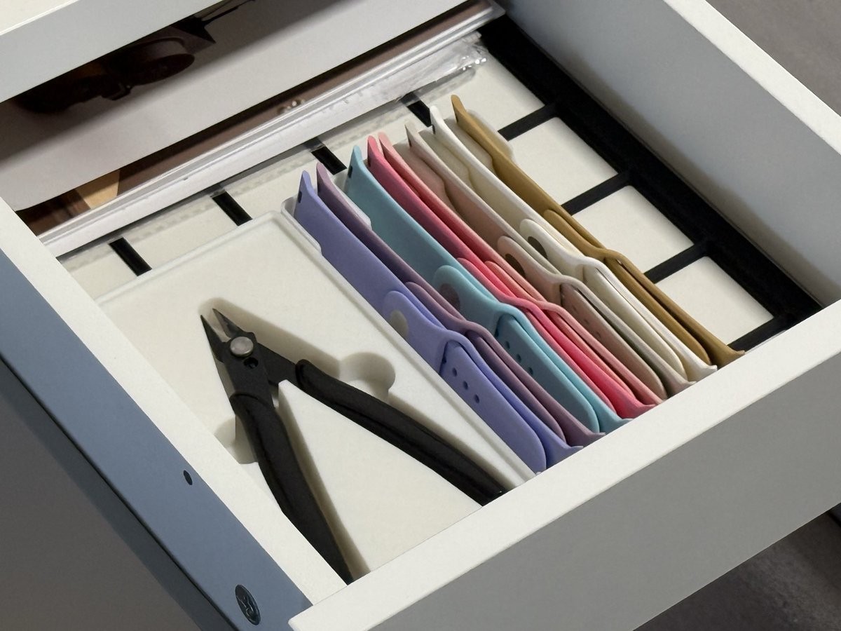 Евгеша tweet media