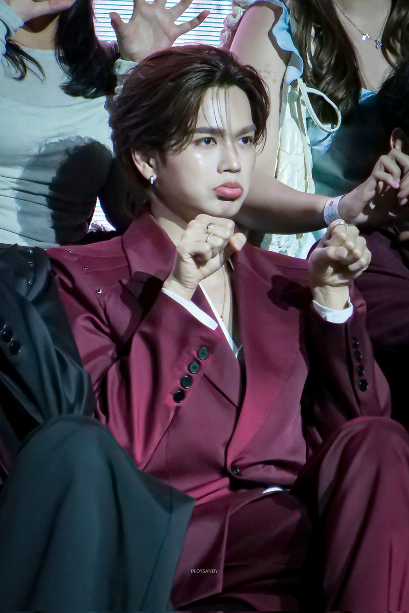 ⌇˚ᰔᩚน้อนลูกชิ้นྀི֒~ ᴘʟᴏʏꜱᴀɴᴅʏ✈️🌞🌛💫 tweet media