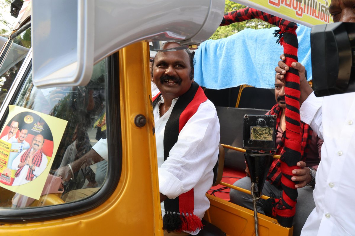 Karthic30613527's tweet photo. #எங்கள்_மயிலாப்பூர்
#Mylapore4Velu
#DMK2026
#VoteForDMK
#Ch_South_West_Mylapore_IT_Wing @arivalayam @DMK_Chennai @DMKITwing @mylaivelu71 @lenin_govi @iamchsekar @isai_ @mylairkathir @SMurali43781114 @MathivananKris4 @dmkitwchennai https://t.co/2boU3U982x
