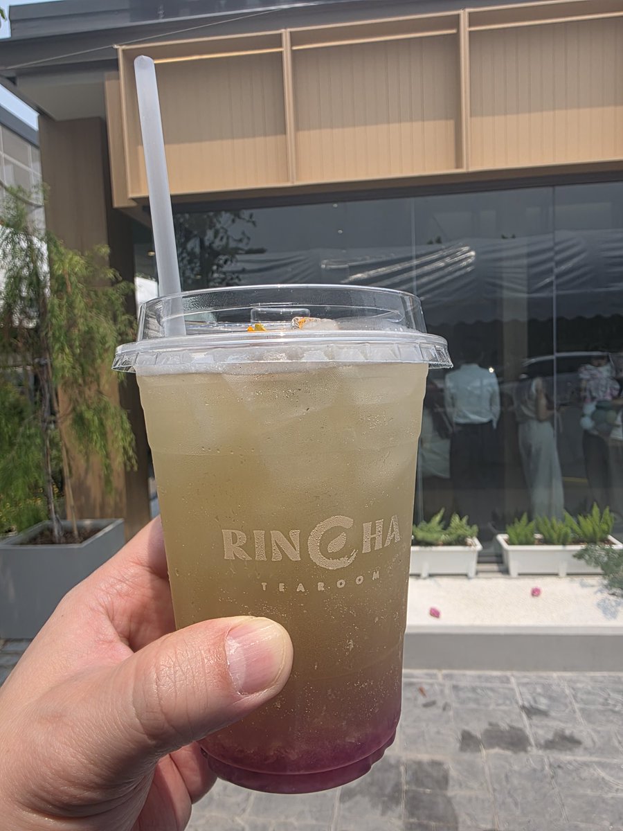 Biggy3579's tweet photo. ร้าน Rincha อยู่เส้นพรานนกตัดใหม่เป็นร้านชาจริงๆใช้ใบชานำเข้าจากไตหวัน มีหลายสายพันธ์มาก สำหรับคอชา ใช้เครื่องชงชานำเข้าโดยเฉพาะ สำหรับคอชาจริงๆแนะนำเลยคับ ร้านสวยบรรยากาศดีใบชาหอมมา��ๆ https://t.co/Kdi8SLNaOU