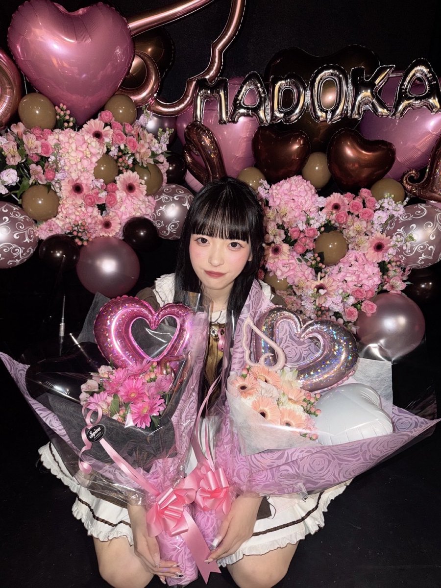 どんどこまどか🪽5/2生誕します🎂🍓 tweet media