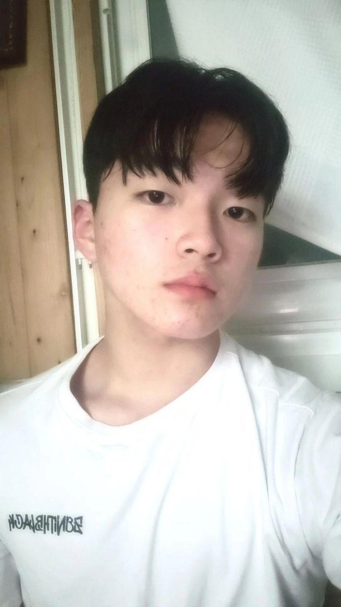 エンド(엔드) tweet media