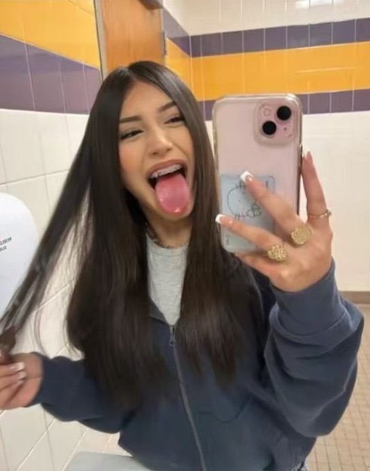 Atomic Betty ⚛️ tweet media