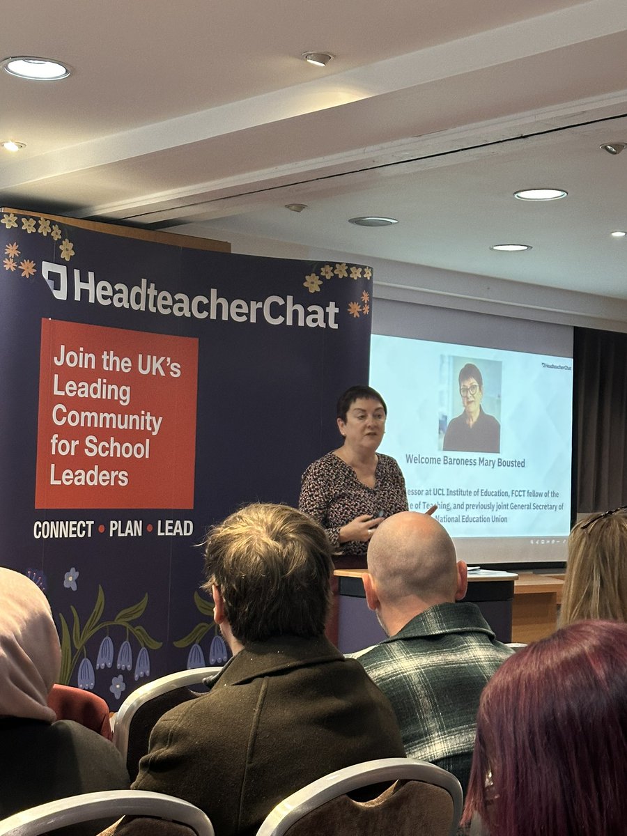 AndyCKent's tweet photo. Here in Birmingham today for the @Headteacherchat conference and kicking us off is @MaryWBousted with “shaping the future of teaching “ https://t.co/3CeTJVS66V