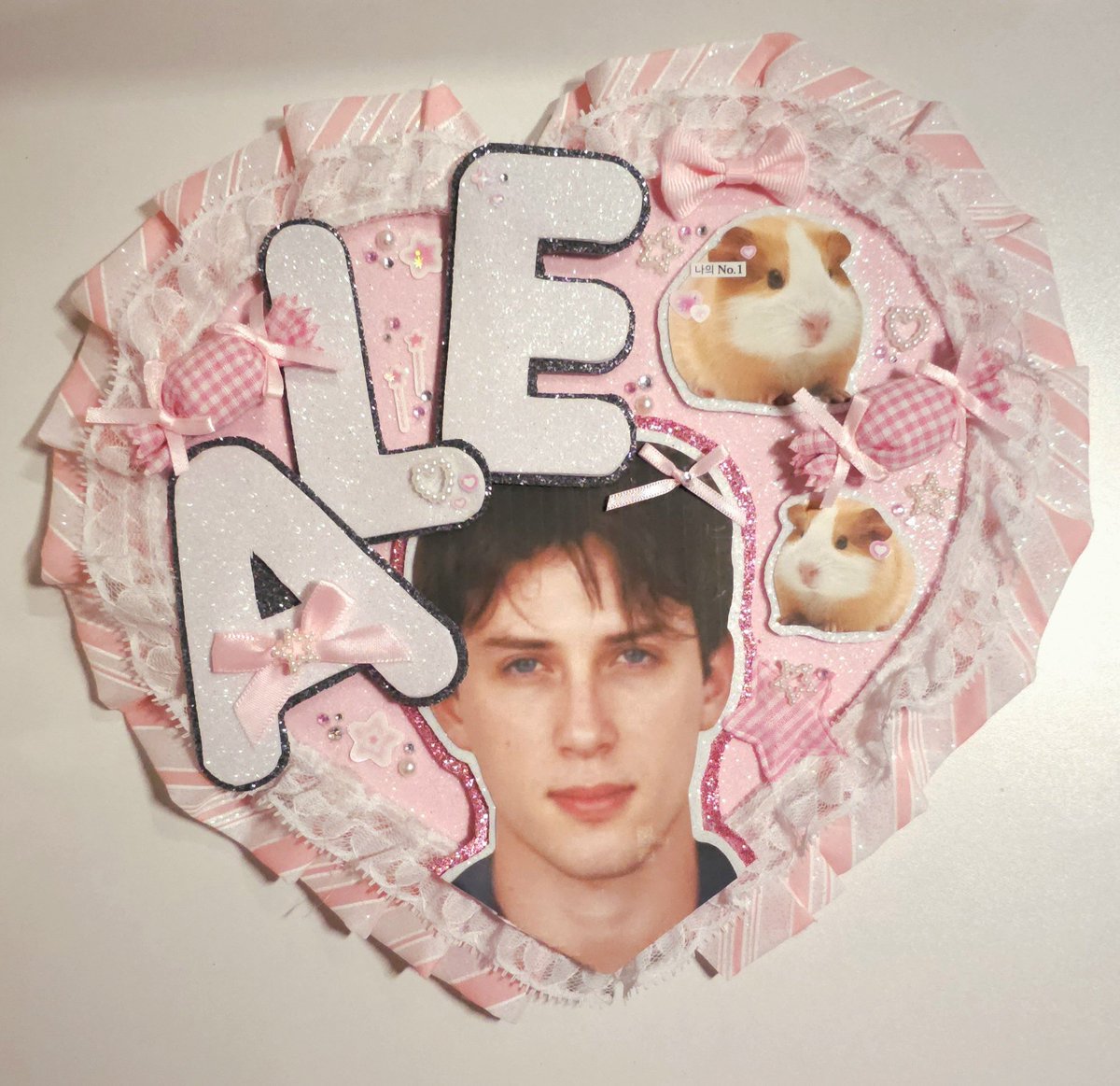 mely ♡'s ale!! 🪽 tweet media