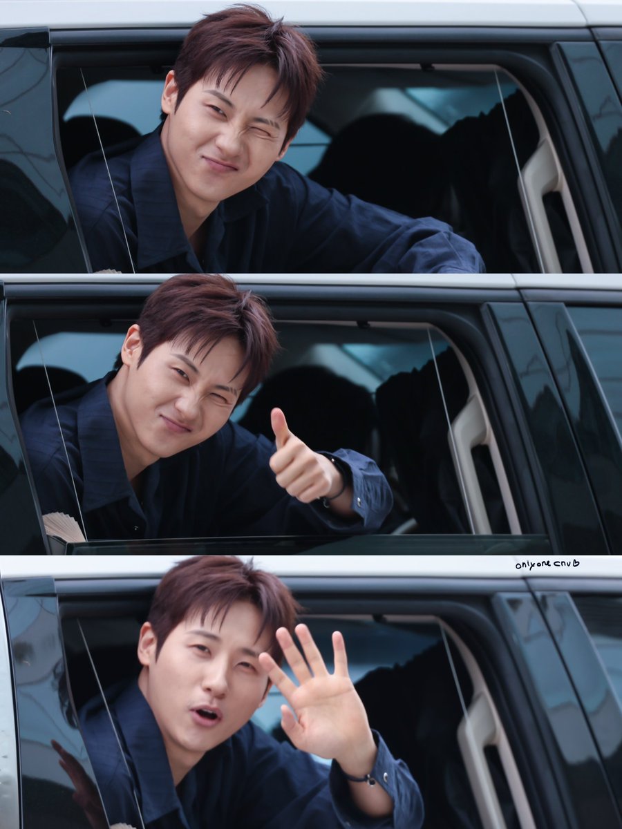 2026.0421   컬투쇼   

잘가 ... 수고했어 👋

#신우 #B1A4 #컬투쇼  <a href="/B1A4_CNU/">신우</a>