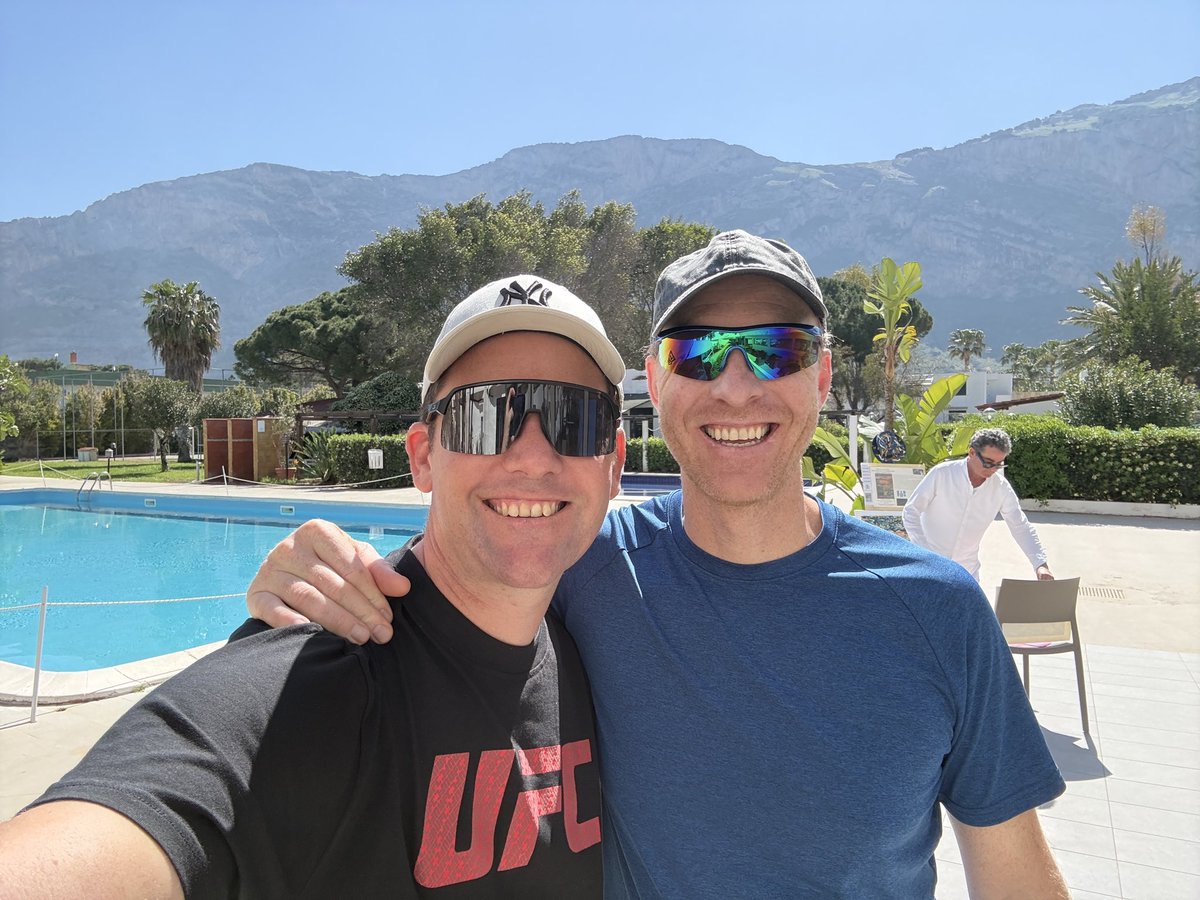 robinpietersen's tweet photo. After a combined 40+ hours of travel, @youngblood and I finally made it to @checkoutsummit!

The views were well worth the wait. Looking forward to sight seeing and connecting with everyone over the next few days. #checkoutsummit https://t.co/rawoTrWaaH