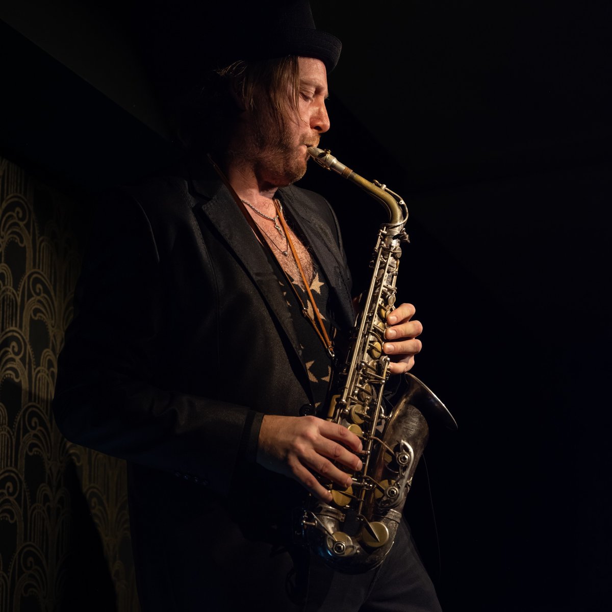 Jazz@Jacques’ – Wein mit Musik – 
 ‘Fred Hormain Trio‘ im Jaques‘ Weindepot Trier
Sonntag, 26. 04.26 ab 19:00 Uhr 

Kostenbeitrag: 17,00 € pro Person.
Anmeldung erforderlich
jacques.de/event/38766/D0…

#jazzclubtrier #jazz #trier