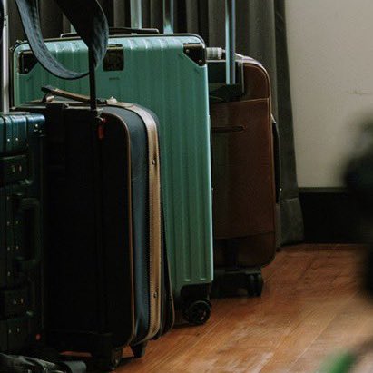 น้องนิรันดร์ชอบพี่พีทมากเลยหรอลูก หนูถึงหอบของไปอยู่กับเขาขนาดนั้น ไม่กลับบ้านกลับช่องมาหาแม่แล้วมั้ง 😭😭😭😭