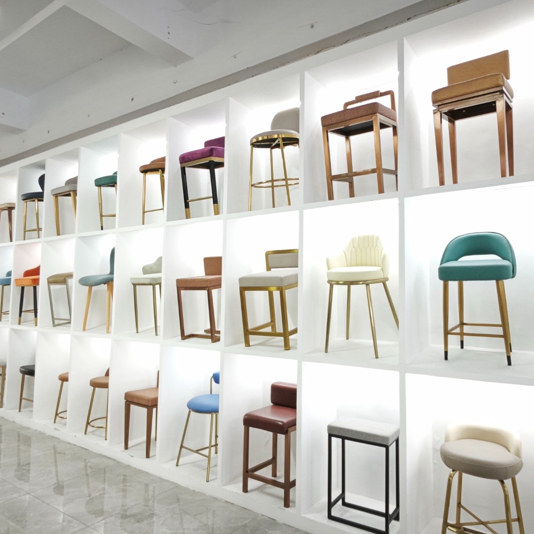 Jayson1021155's tweet image. From sleek bar stools to statement dining chairs, we turn premium metal into timeless furniture for your space.
#FurnitureDesign #MetalFurniture #FactoryLife #InteriorDesignInspo  #Craftsmanship