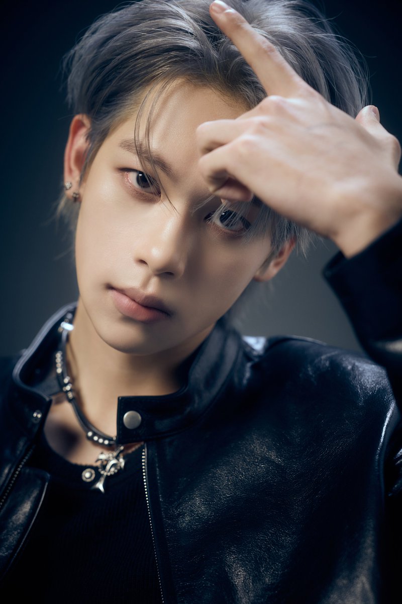 YOUNITE 8TH EP ‘INYUN Part.1’
OFFICIAL PHOTO
IN (姿) ver.

스티브 (STEVE)

𝟐𝟎𝟐𝟔.𝟎𝟓.𝟏𝟐 𝟔𝑷𝑴 (𝑲𝑺𝑻)
𝑹𝑬𝑳𝑬𝑨𝑺𝑬

#YOUNITE #유나이트
#스티브 #STEVE
#INYUN_Part_1