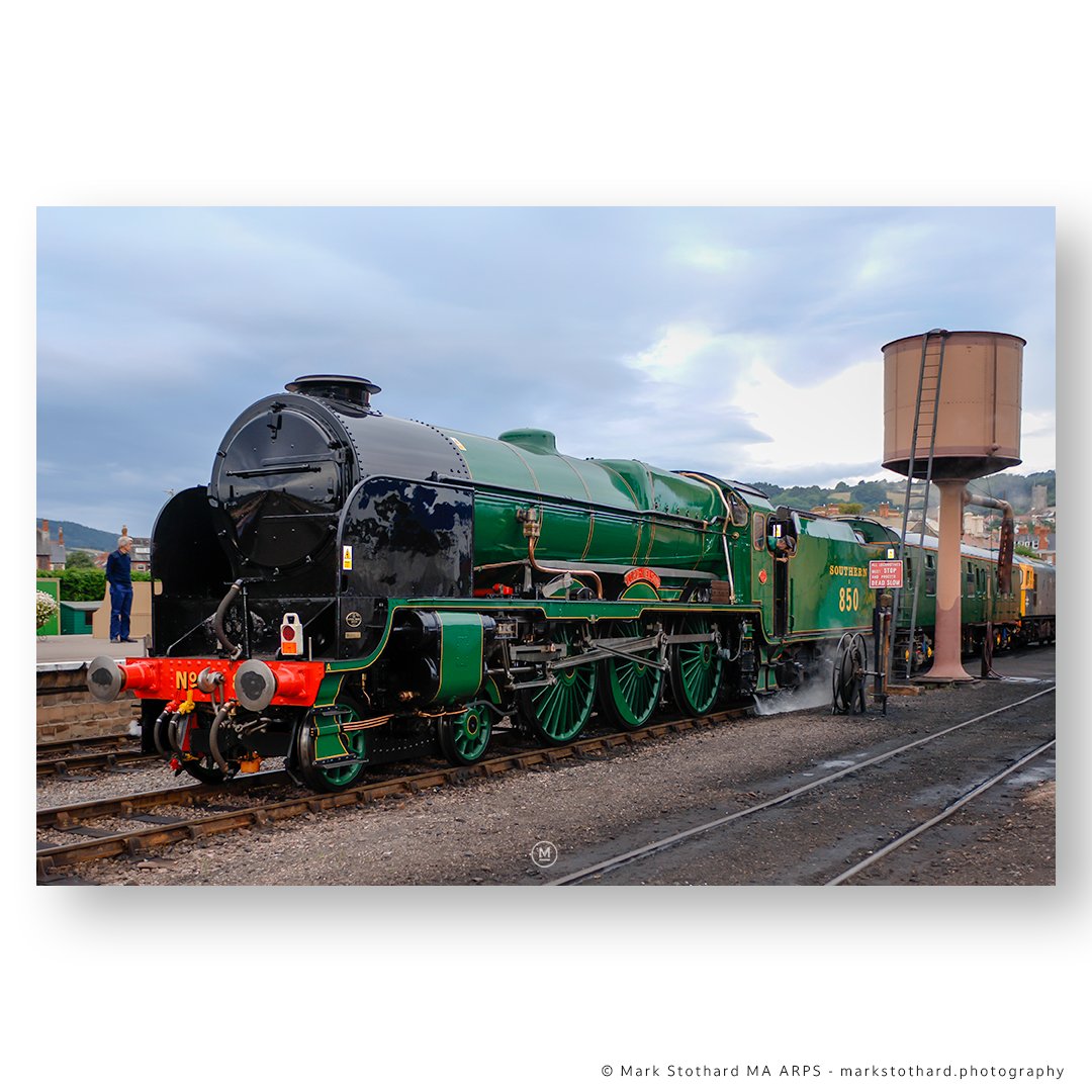 markstothardpho's tweet image. Lord Nelson at Rest, Minehead 2006 : Go Large - msp.im/3bw7dB

#minehead #westsomersetrailway #e850 #lordnelson