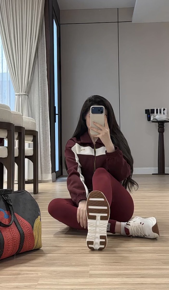 ‏﮼ SOS🤍 🍓 tweet media