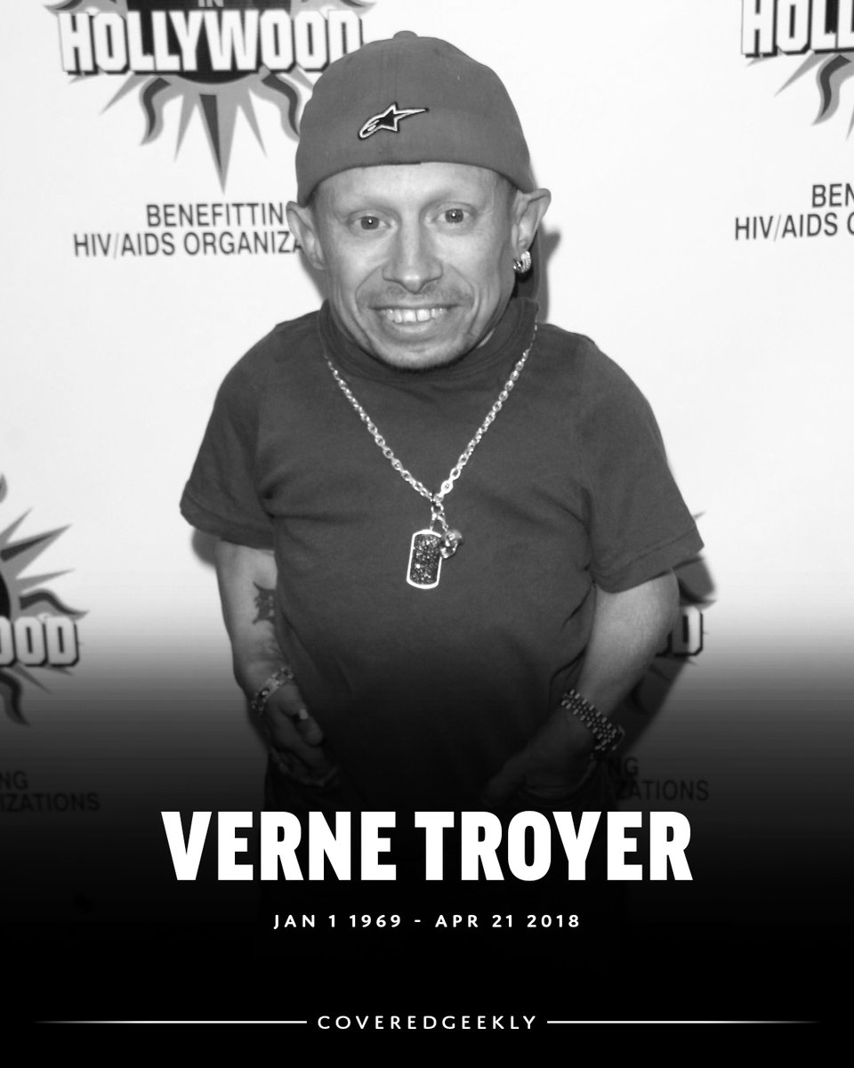 CoveredGeekly tweet media