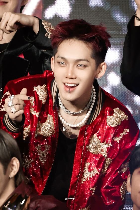 tukigllit's tweet image. ヒョンソクはぴば🎂
だいすきだよー！
#TREASURE
#HYUNSUK
#ヒョンソク